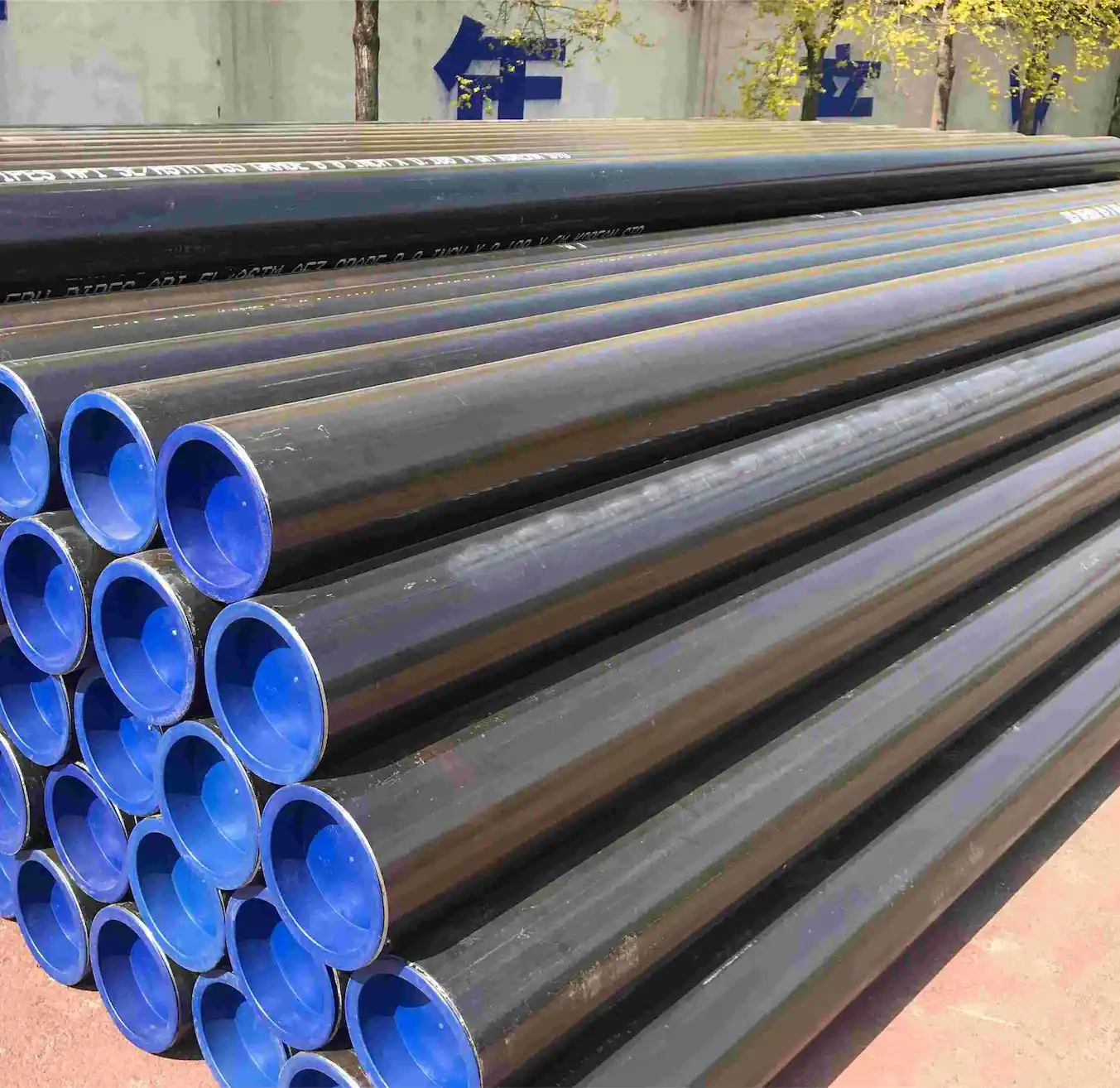 ERW Pipes & Tubes